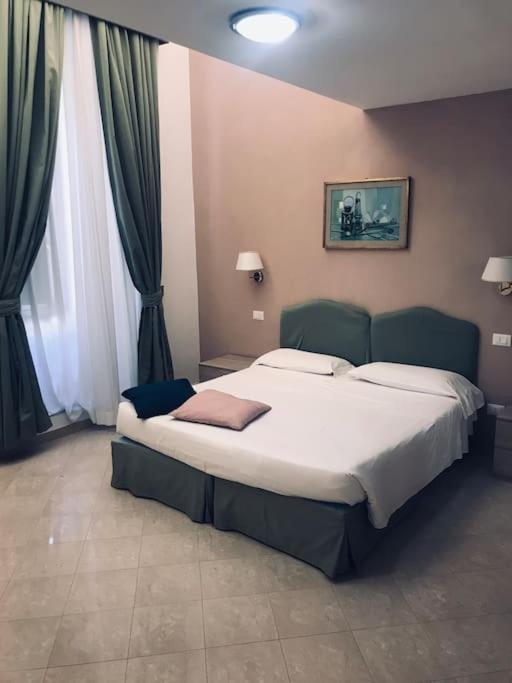 43 Appartamento Ampio E Comodo Nel Centro Di Roma المظهر الخارجي الصورة